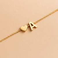 Colar Coração Delicado Personalizável™